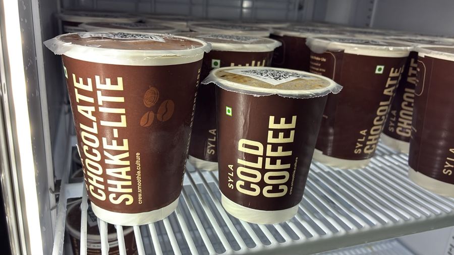Close-up of SYLA Chocolate Shake-Lite and Cold Coffee recipe cups
